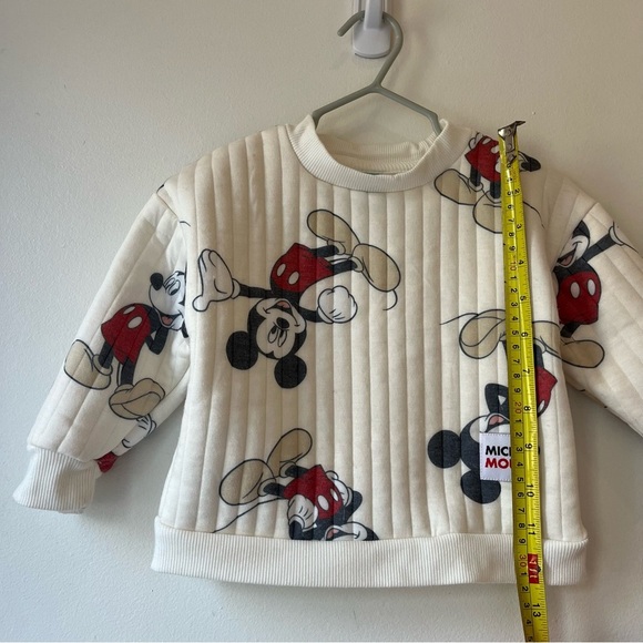 Disney Baby Mickey Mouse Quilted Cream Sweatshirt Pullover Toddler 18M Baby Boy - Picture 3 of 7